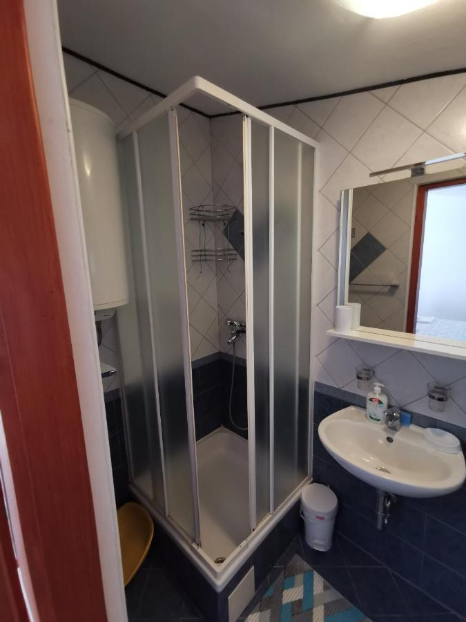 Studio Apartments Jasminka Selce Eksteriør billede